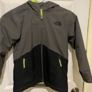Boys xs size 6 Northface jacket